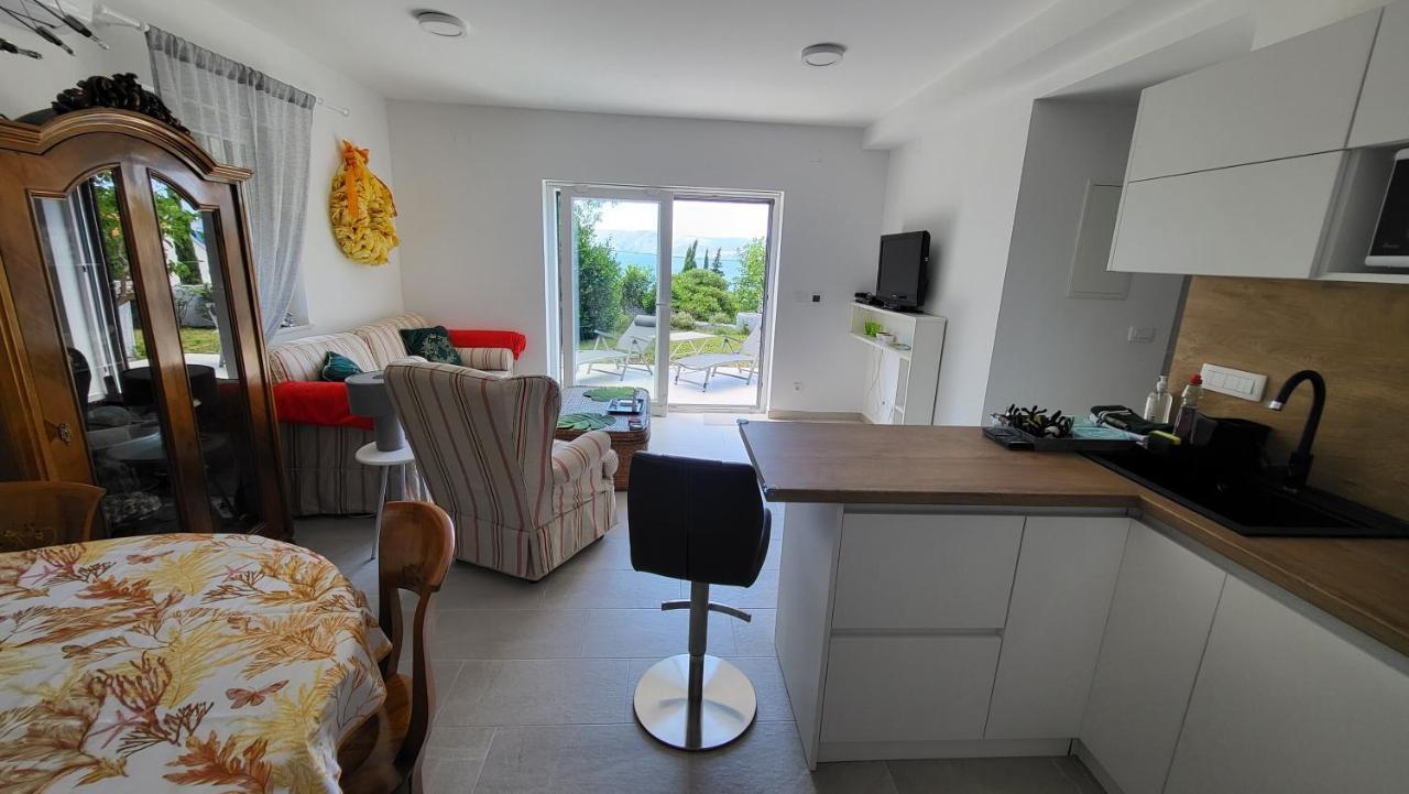 Apartments Amadea Novi Vinodolski Eksteriør bilde