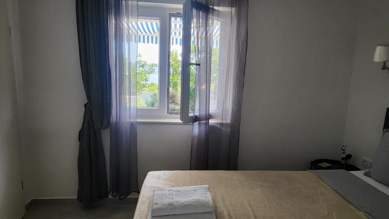 Apartments Amadea Novi Vinodolski Eksteriør bilde